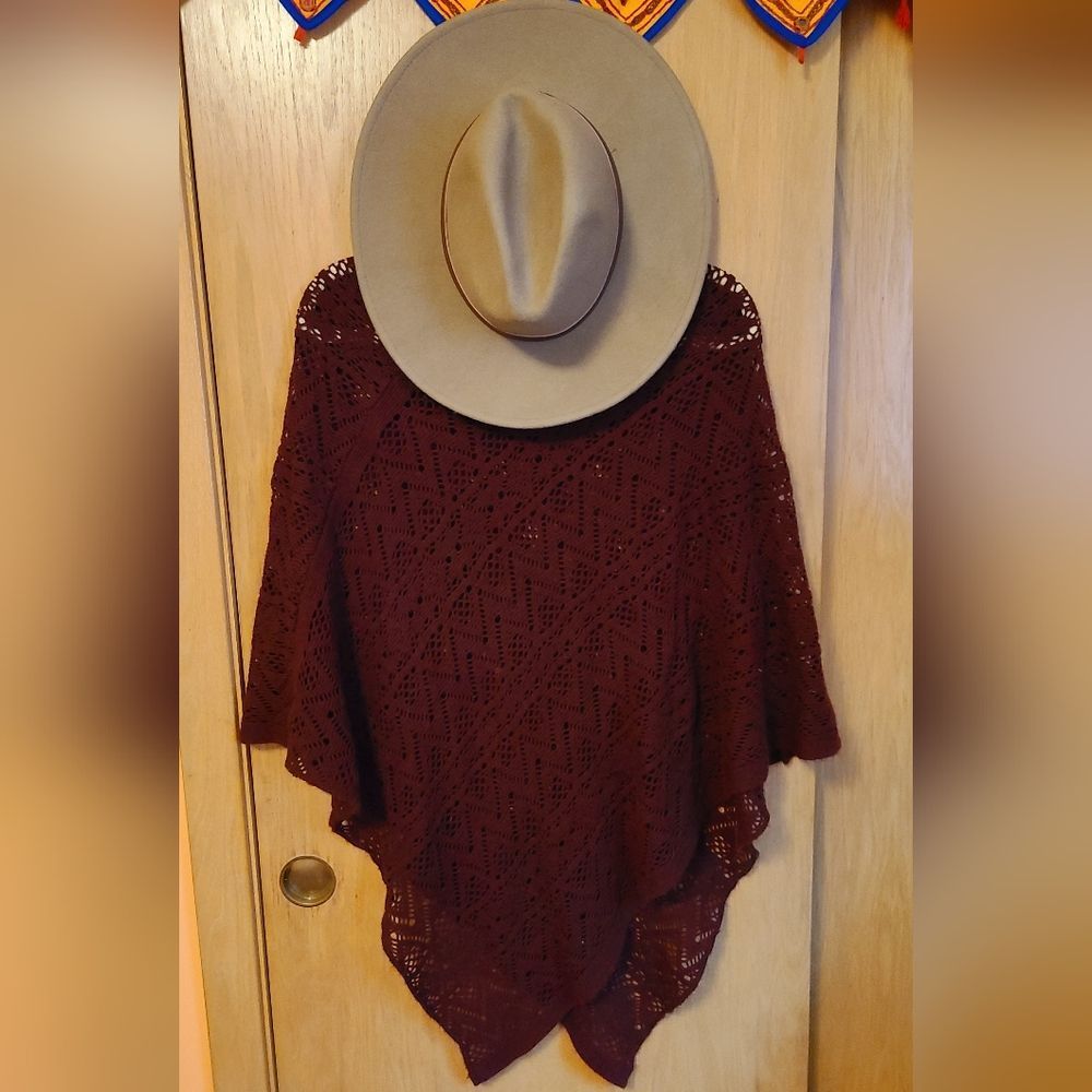 Burgundy Poncho Knitted Lighweight